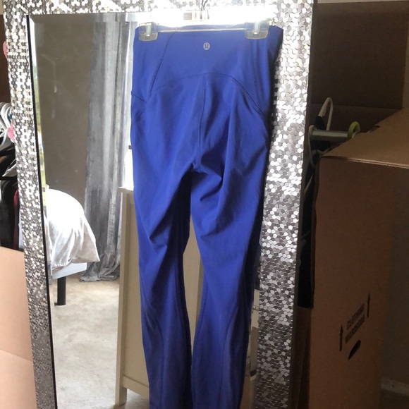 Lululemon train times size 4 25 length - Picture 1 of 2